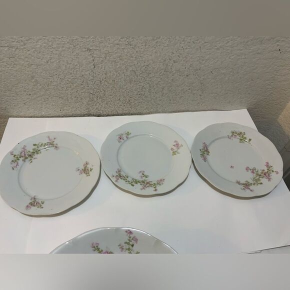 3 salad /Dessert (Sauce) plates by VICTORIA (AUSTRIA) 7 3/8” - Picture 5 of 7